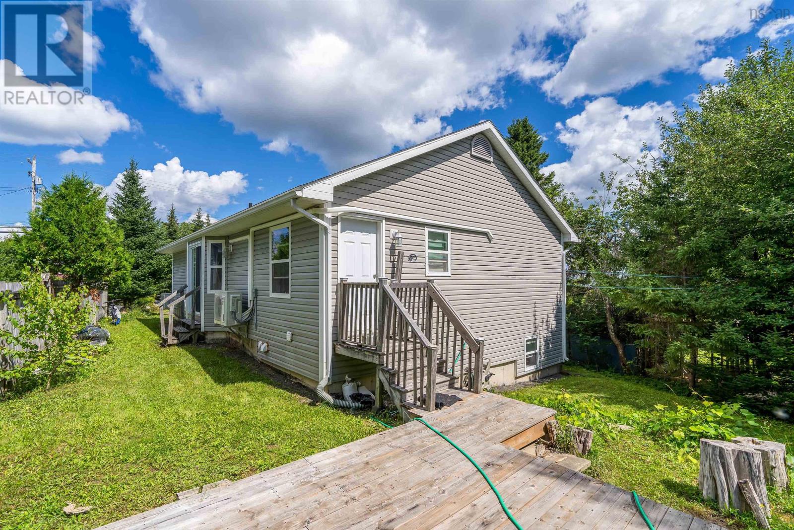 1562 St Margarets Bay Road, Lakeside, Nova Scotia  B3T 1A9 - Photo 3 - 202621129