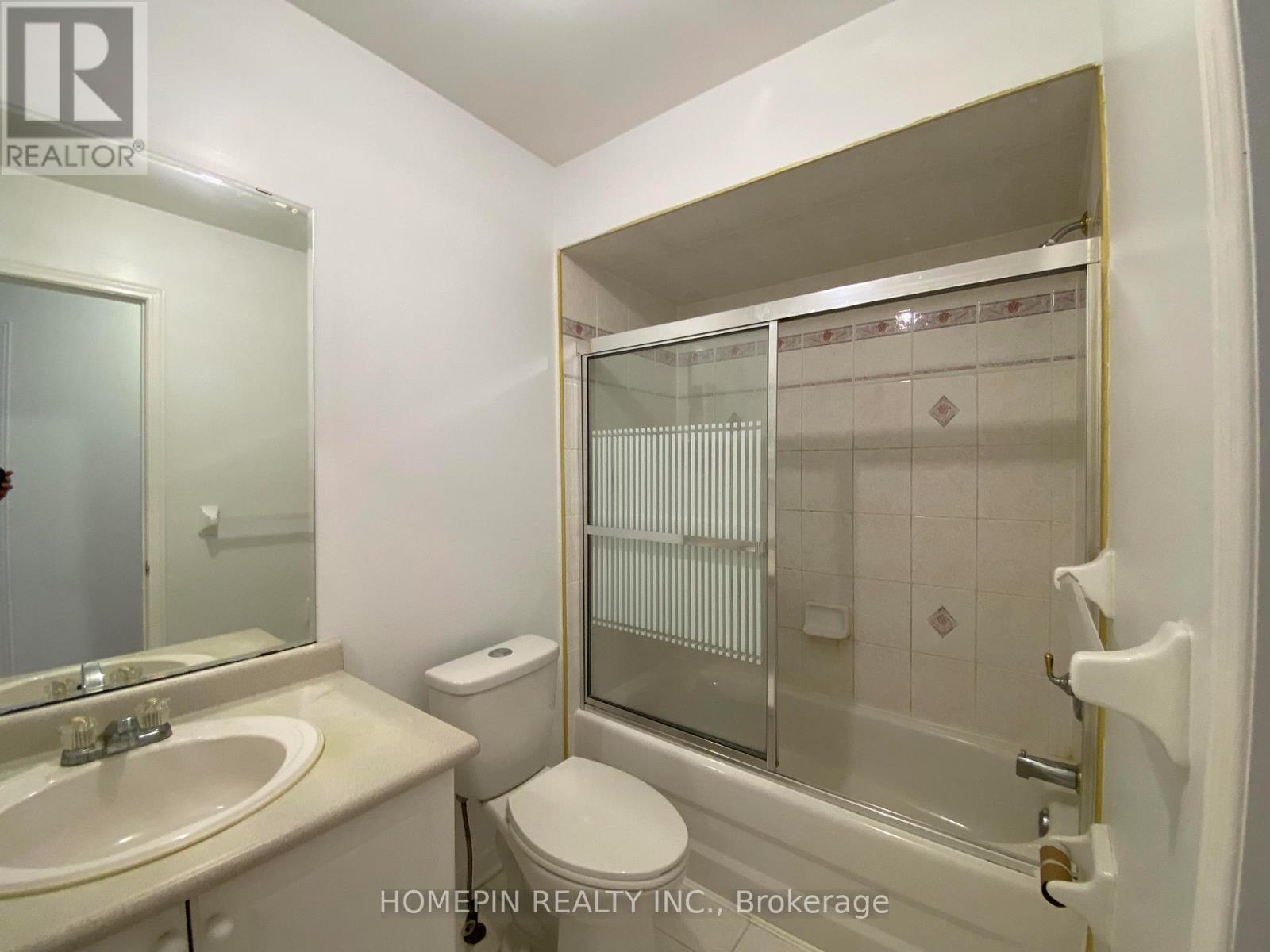 3116 Wheatstone Avenue, Mississauga, Ontario L5B 4J5 - Photo 10 - W13696806