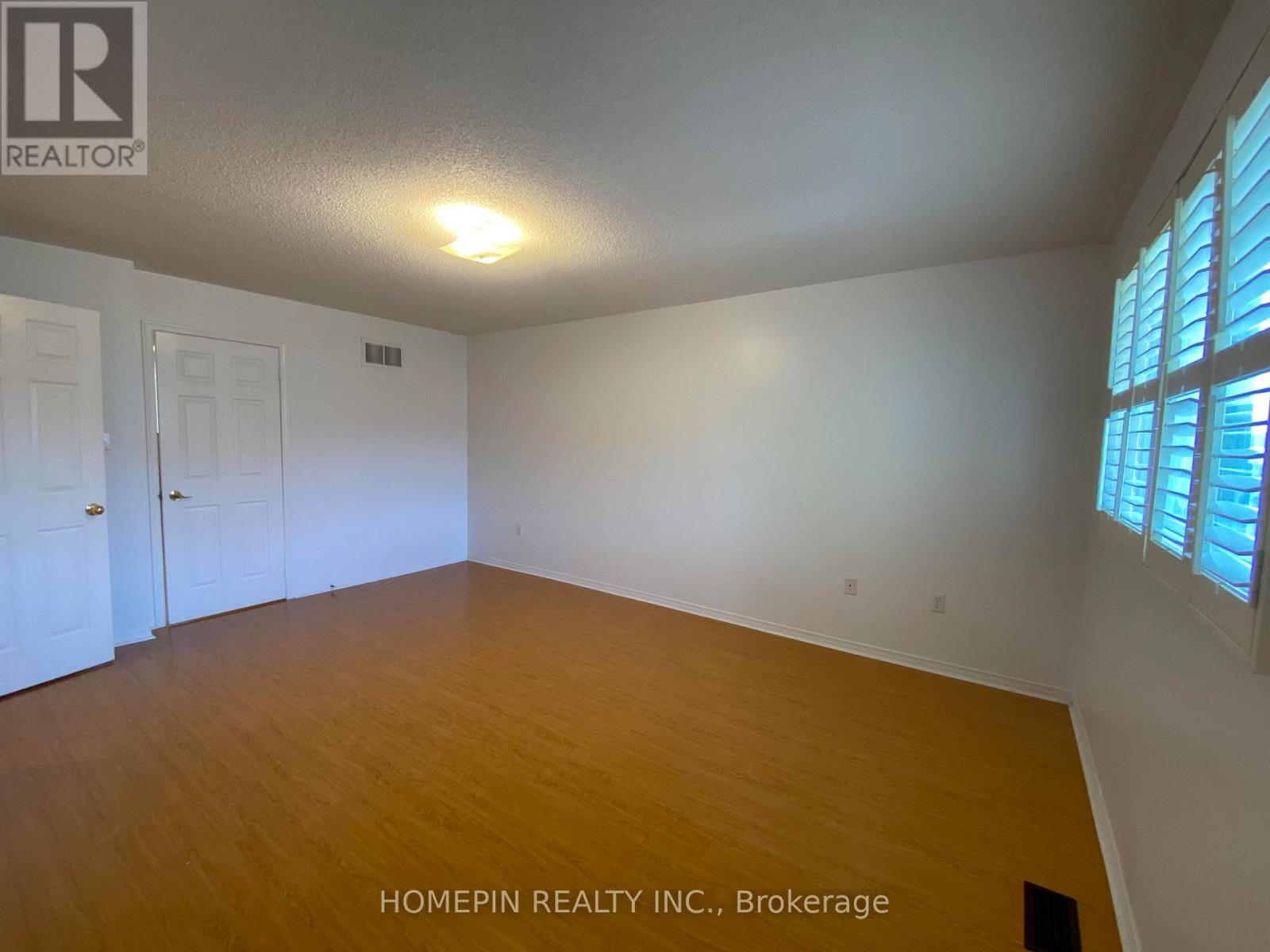 3116 Wheatstone Avenue, Mississauga, Ontario L5B 4J5 - Photo 12 - W13696806