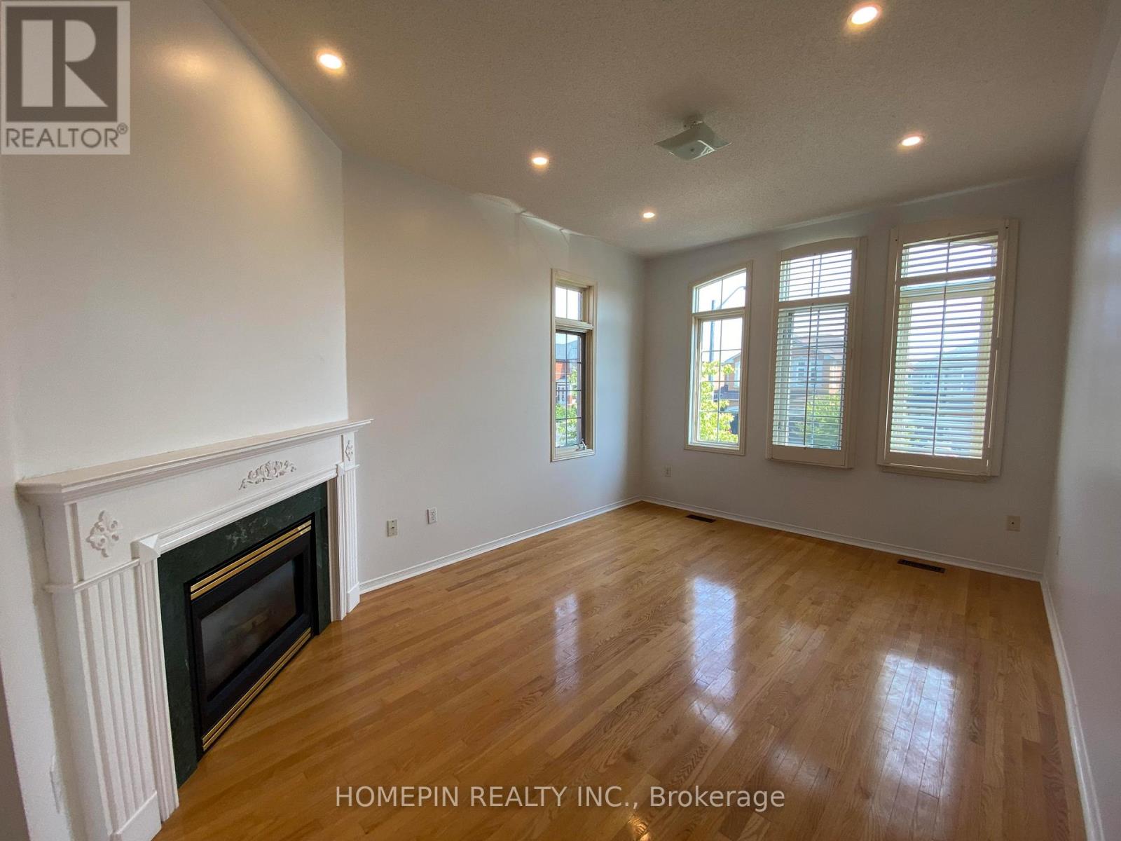3116 Wheatstone Avenue, Mississauga, Ontario L5B 4J5 - Photo 7 - W13696806