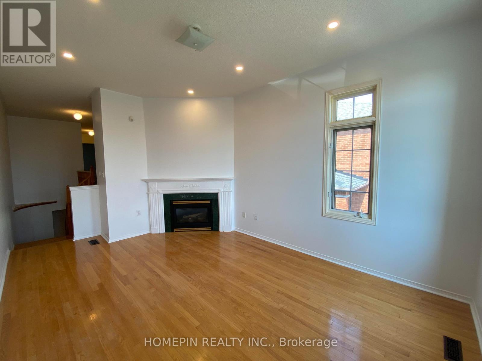3116 Wheatstone Avenue, Mississauga, Ontario L5B 4J5 - Photo 8 - W13696806