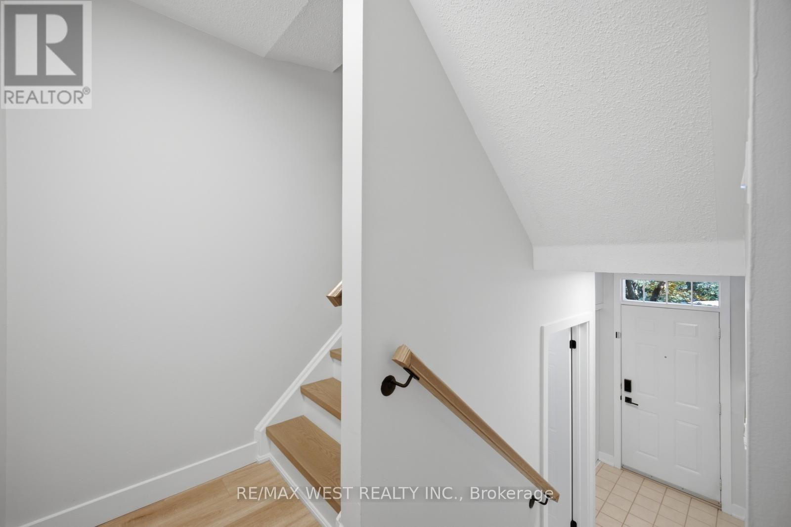 10 - 5 Spring Street, Orangeville, Ontario  L9W 1M8 - Photo 26 - W13696822