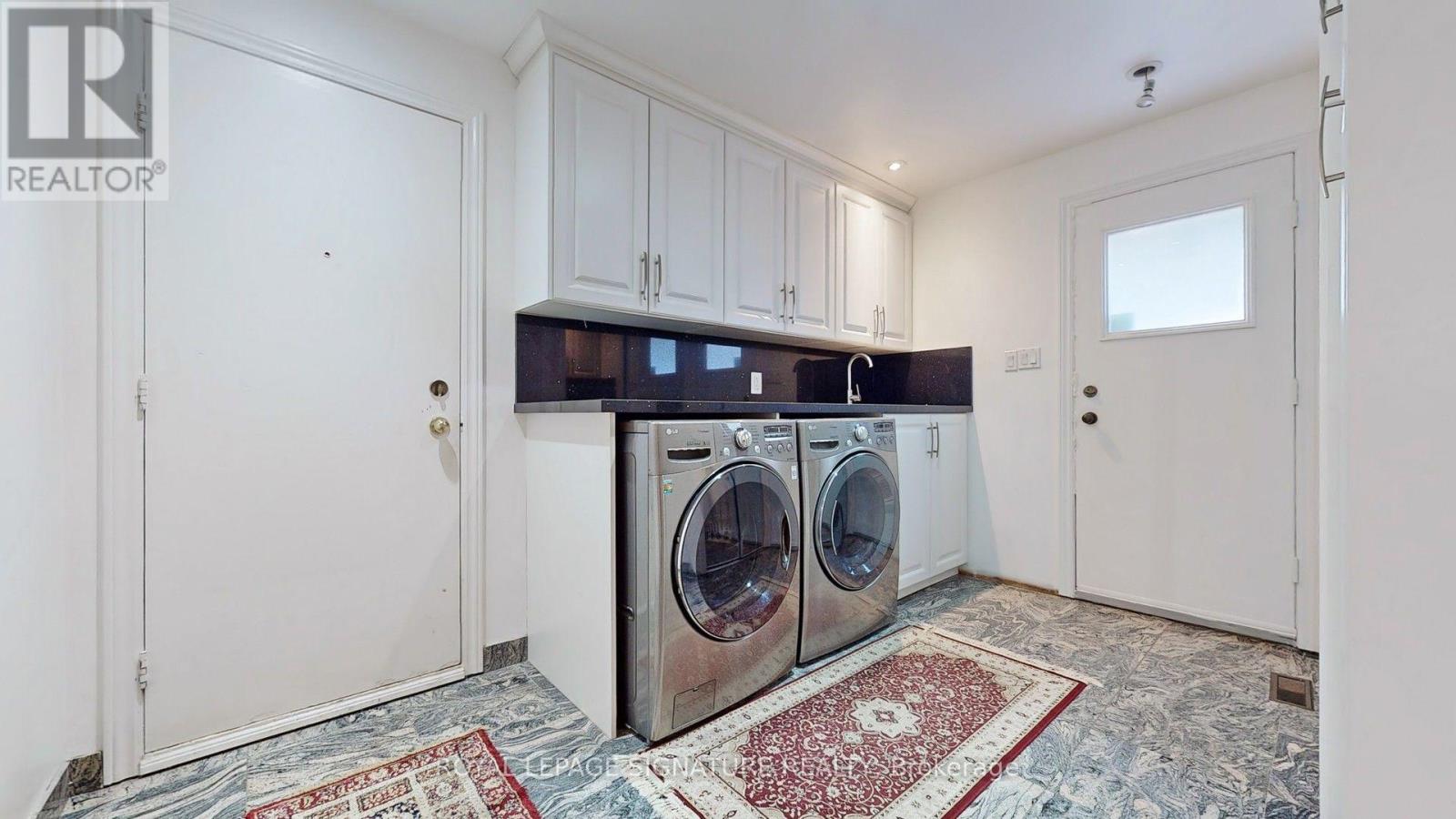 1534 Carrington Road, Mississauga, Ontario  L5M 2K1 - Photo 6 - W13696824