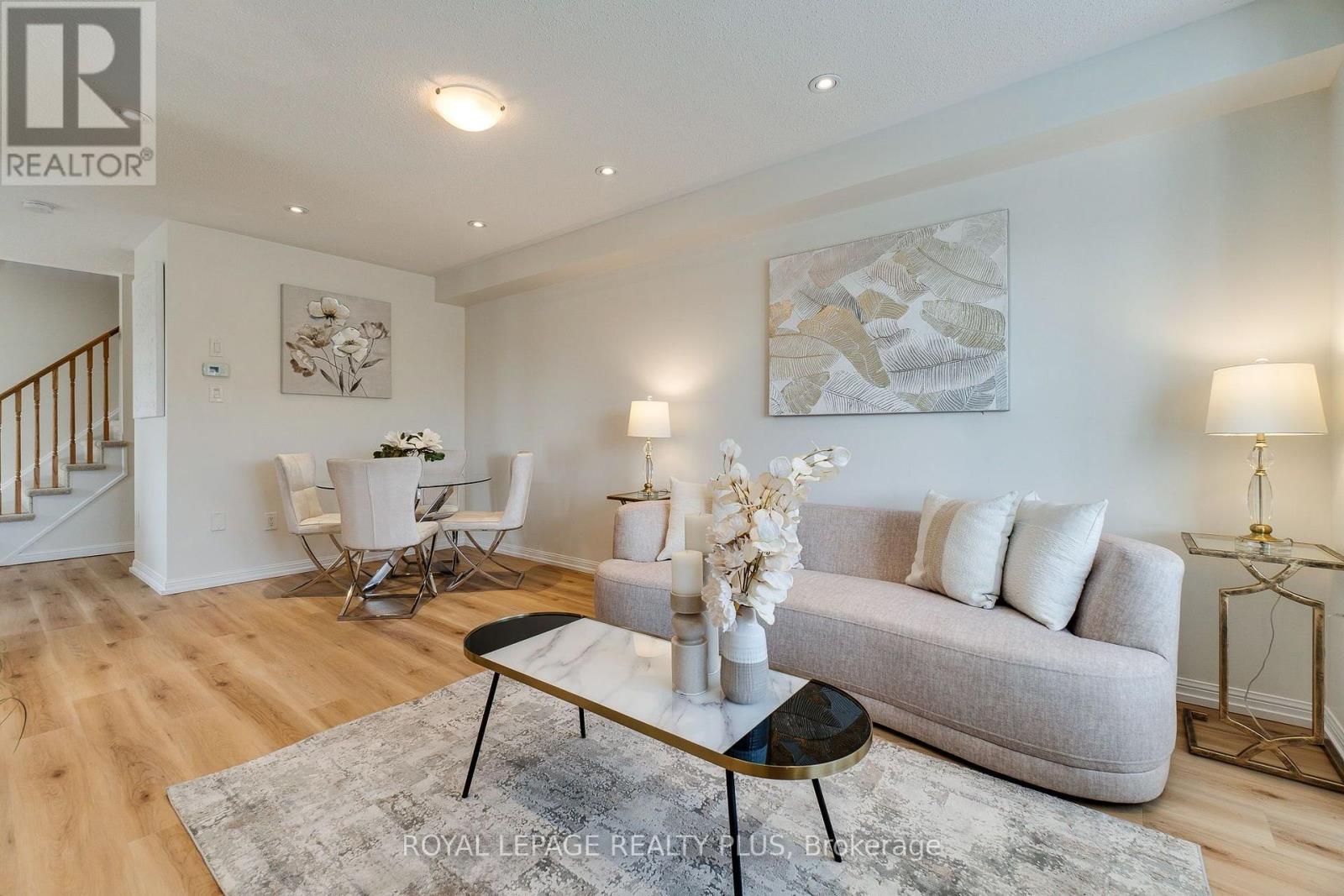 501 Cavanagh Lane, Milton, Ontario  L9T 8G3 - Photo 6 - W13696826