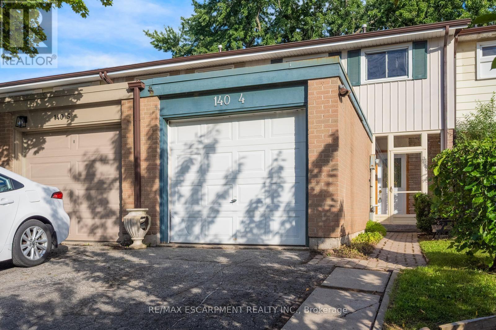 4 - 140 Ripley Court, Oakville, Ontario  L6H 1H1 - Photo 2 - W13696870