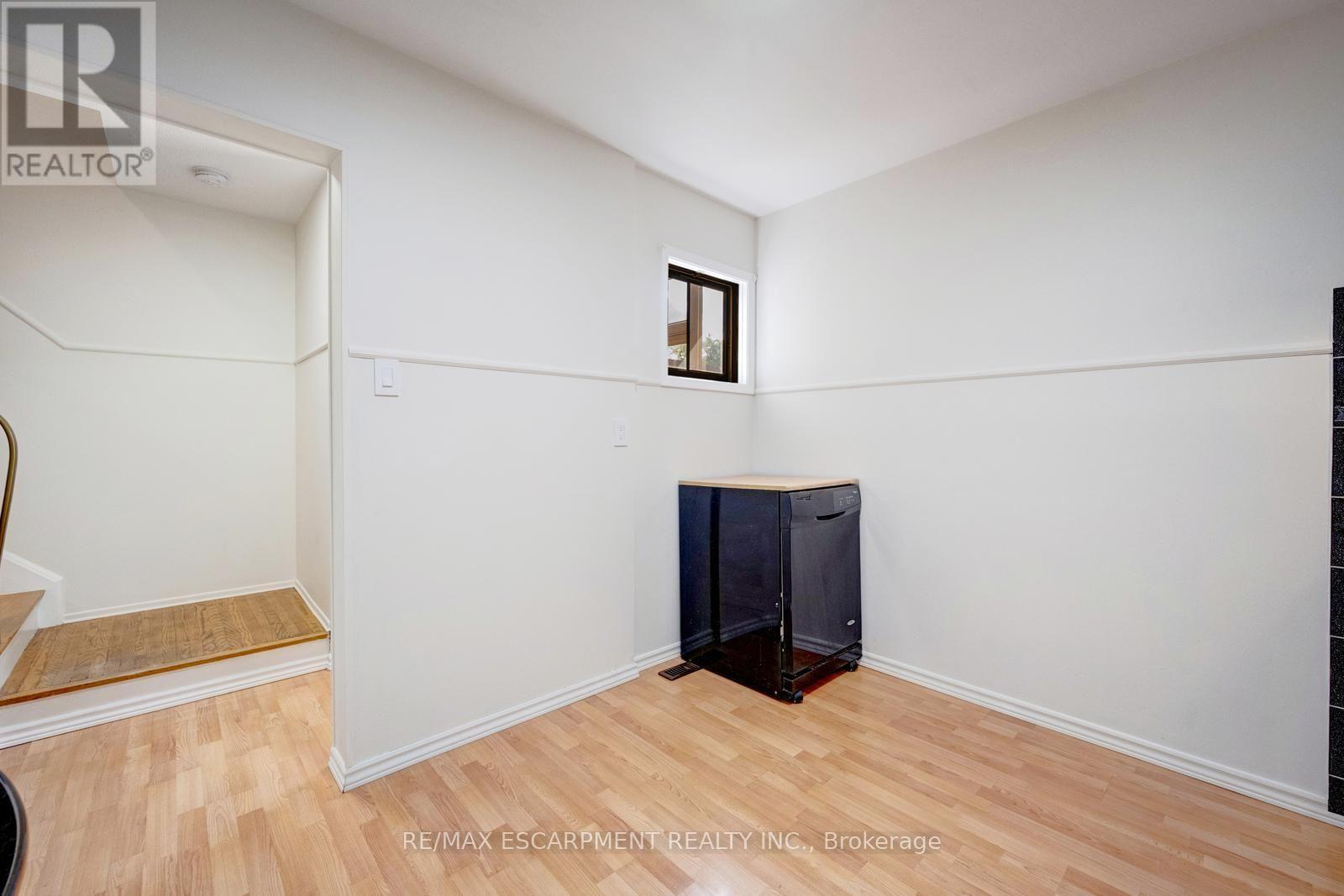 4 - 140 Ripley Court, Oakville, Ontario  L6H 1H1 - Photo 6 - W13696870