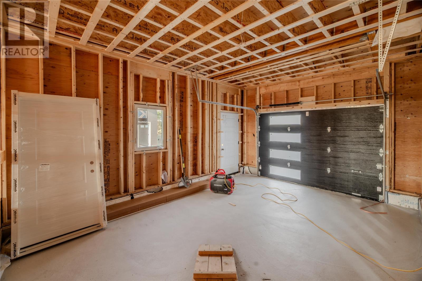 204 St Thomas Line, Paradise — photo 9