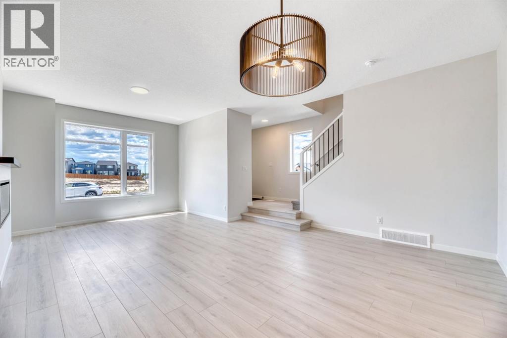 28 Mitchell Way NW, Calgary, Alberta  T3R 2G2 - Photo 12 - A2320972
