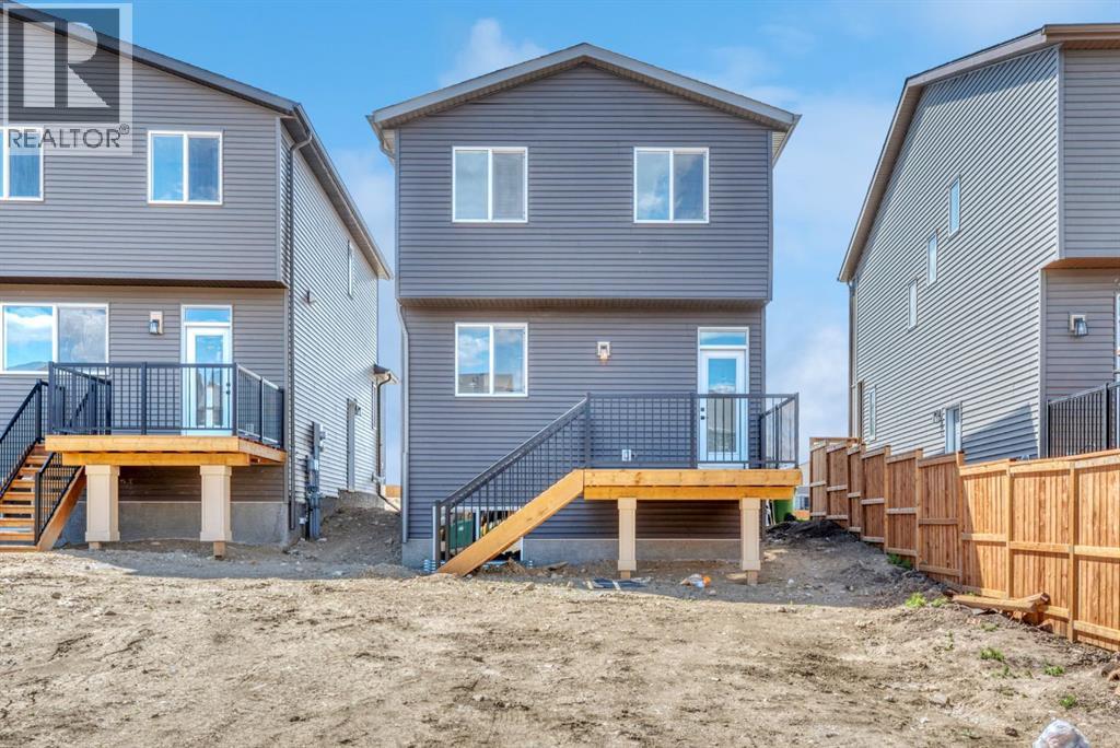 28 Mitchell Way NW, Calgary, Alberta  T3R 2G2 - Photo 5 - A2320972