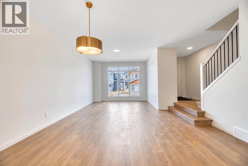 244 Marmot Grove NW, Calgary, Alberta  T3R 2J5 - Photo 13 - A2320973
