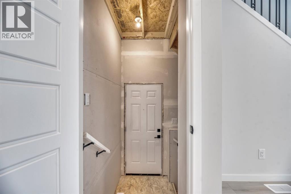 292 Marmot Grove NW, Calgary, Alberta  T3R 2B5 - Photo 31 - A2324473