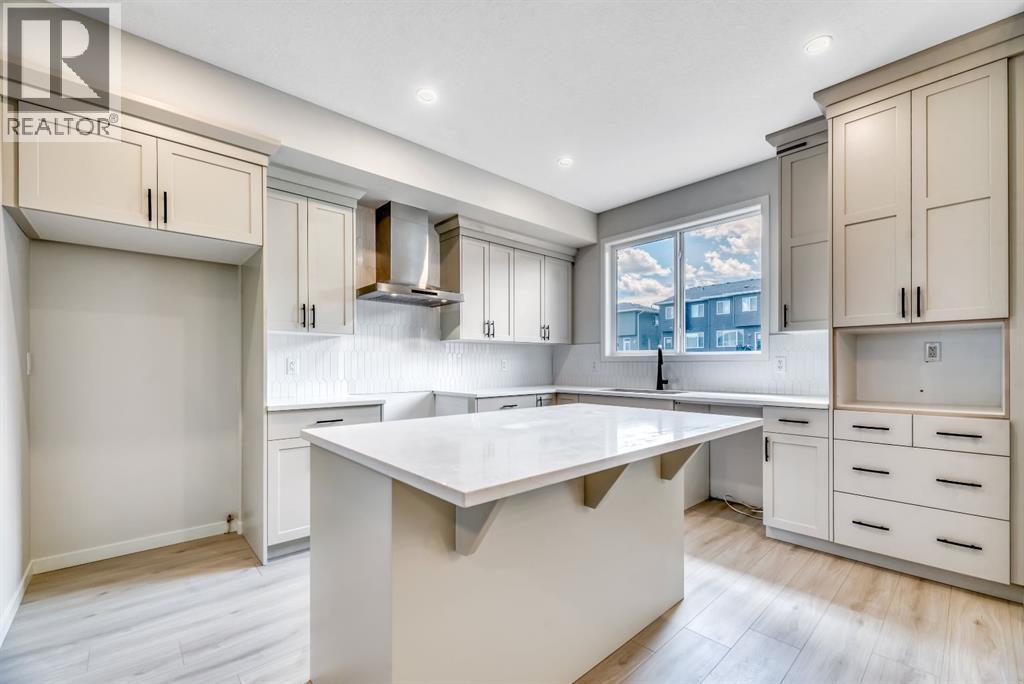 292 Marmot Grove NW, Calgary, Alberta