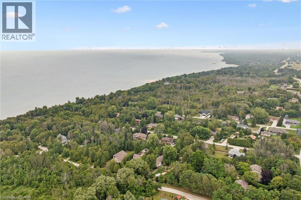 27 Dawson Drive, Kincardine, Ontario  N2Z 2X6 - Photo 31 - 40857155