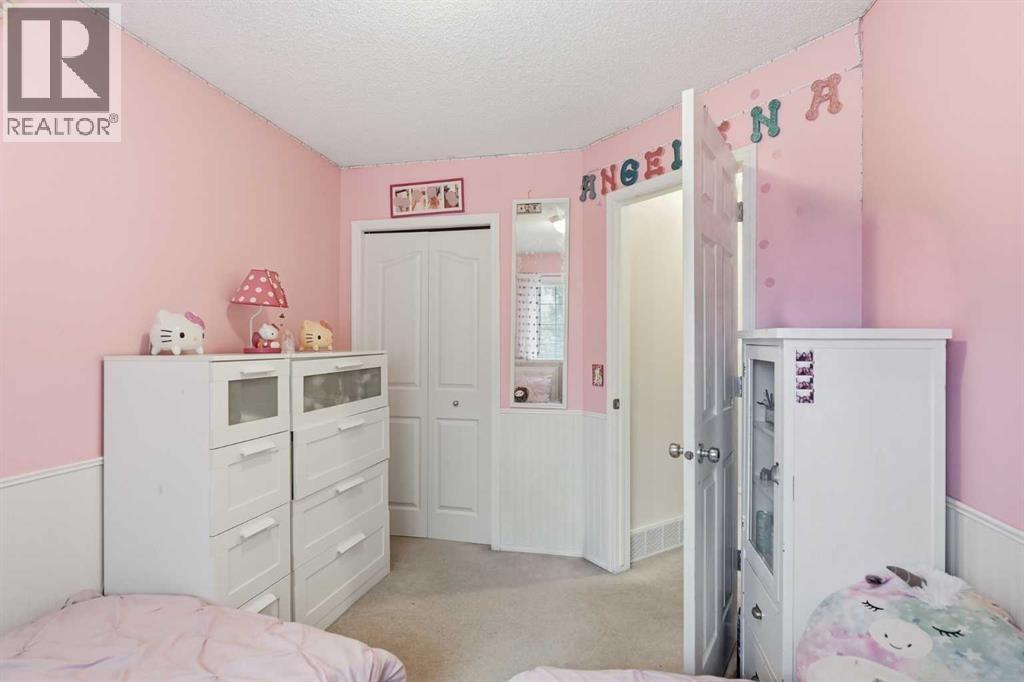 52 Douglas Glen Crescent SE, Calgary, Alberta  T2Z 3M6 - Photo 20 - A2337427