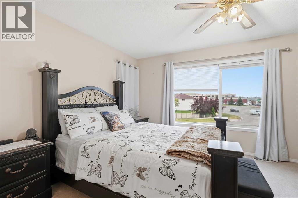 52 Douglas Glen Crescent SE, Calgary, Alberta  T2Z 3M6 - Photo 17 - A2337427