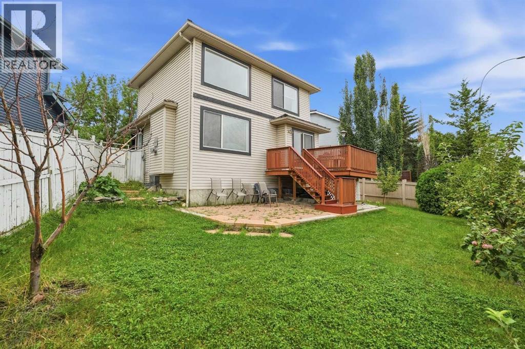 52 Douglas Glen Crescent SE, Calgary, Alberta  T2Z 3M6 - Photo 2 - A2337427