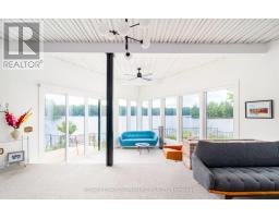 1018 CLEARWATER SHORES BOULEVARD, Muskoka Lakes, Ontario