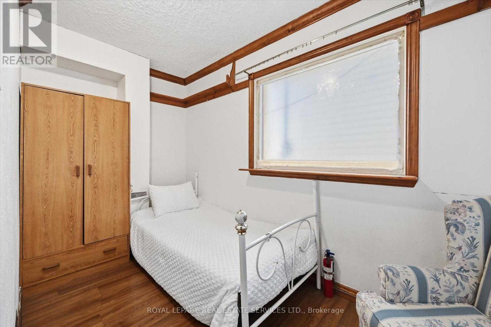 70 Ward Avenue, Hamilton, Ontario  L8S 2E9 - Photo 11 - X13696882