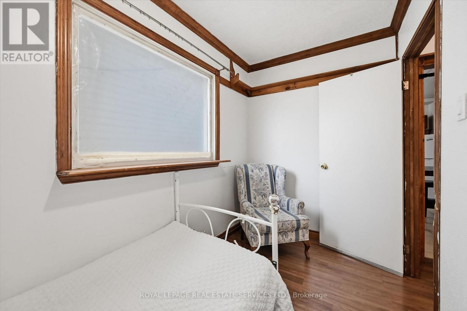 70 Ward Avenue, Hamilton, Ontario  L8S 2E9 - Photo 12 - X13696882