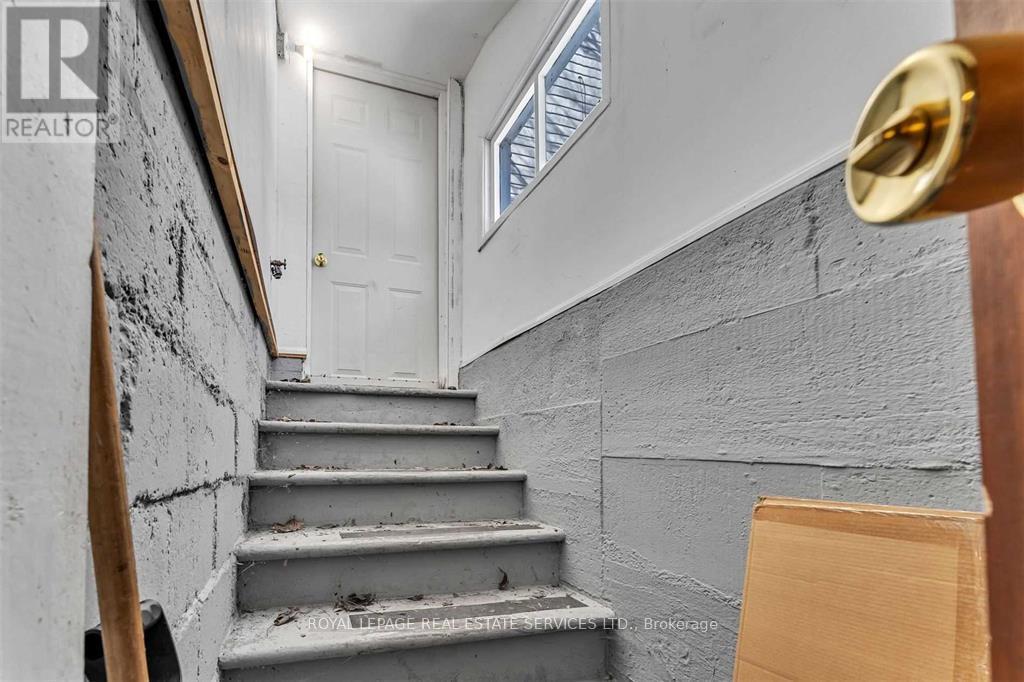 70 Ward Avenue, Hamilton, Ontario  L8S 2E9 - Photo 28 - X13696882