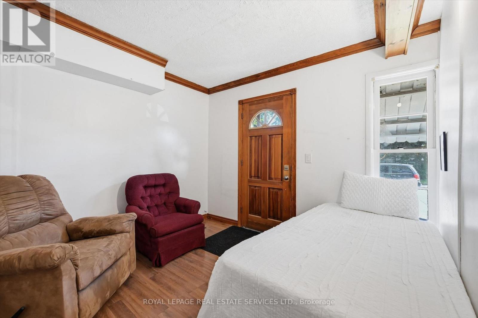70 Ward Avenue, Hamilton, Ontario  L8S 2E9 - Photo 6 - X13696882