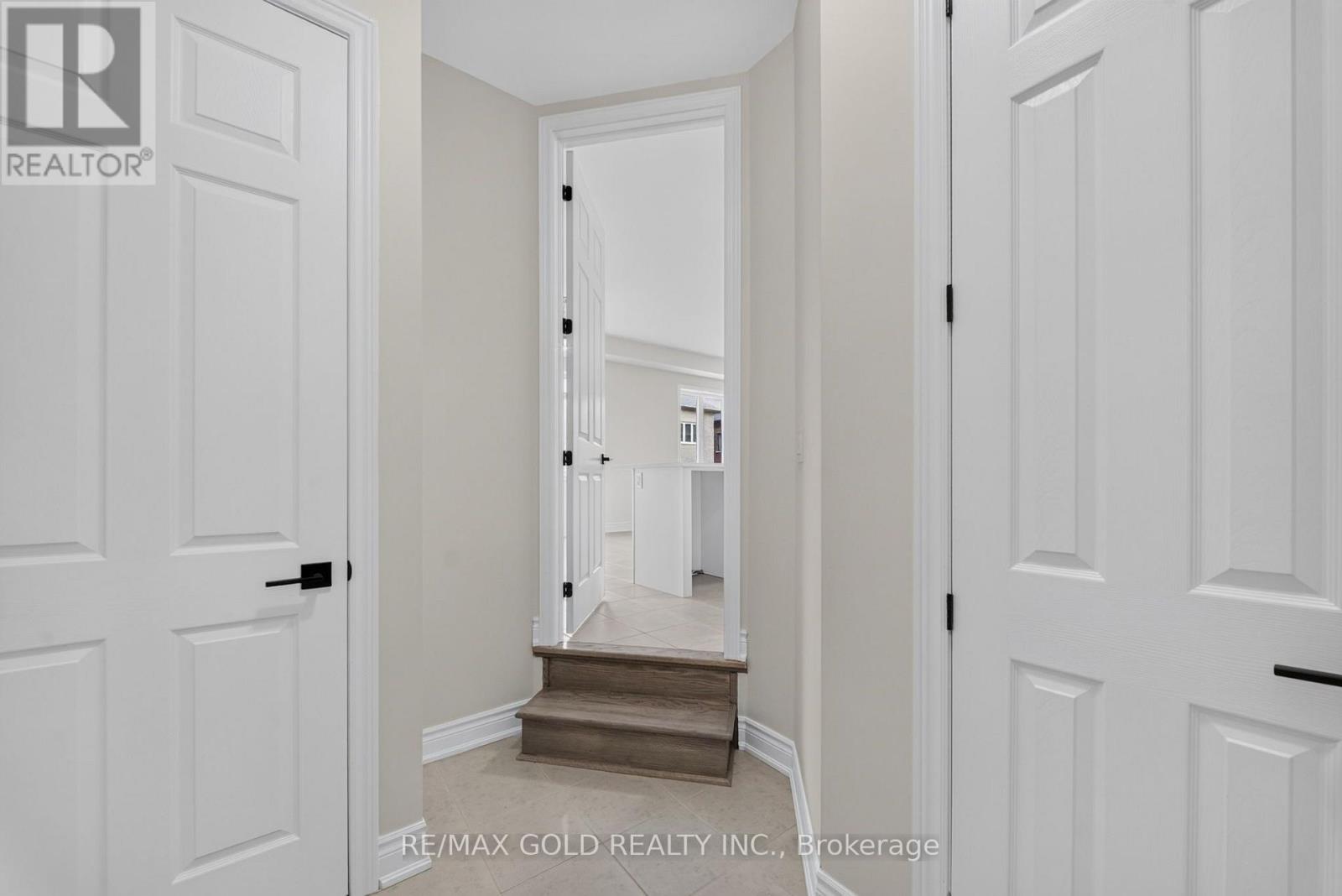 11 Keyworth Crescent, Brampton, Ontario  L6R 4E9 - Photo 21 - W13695726