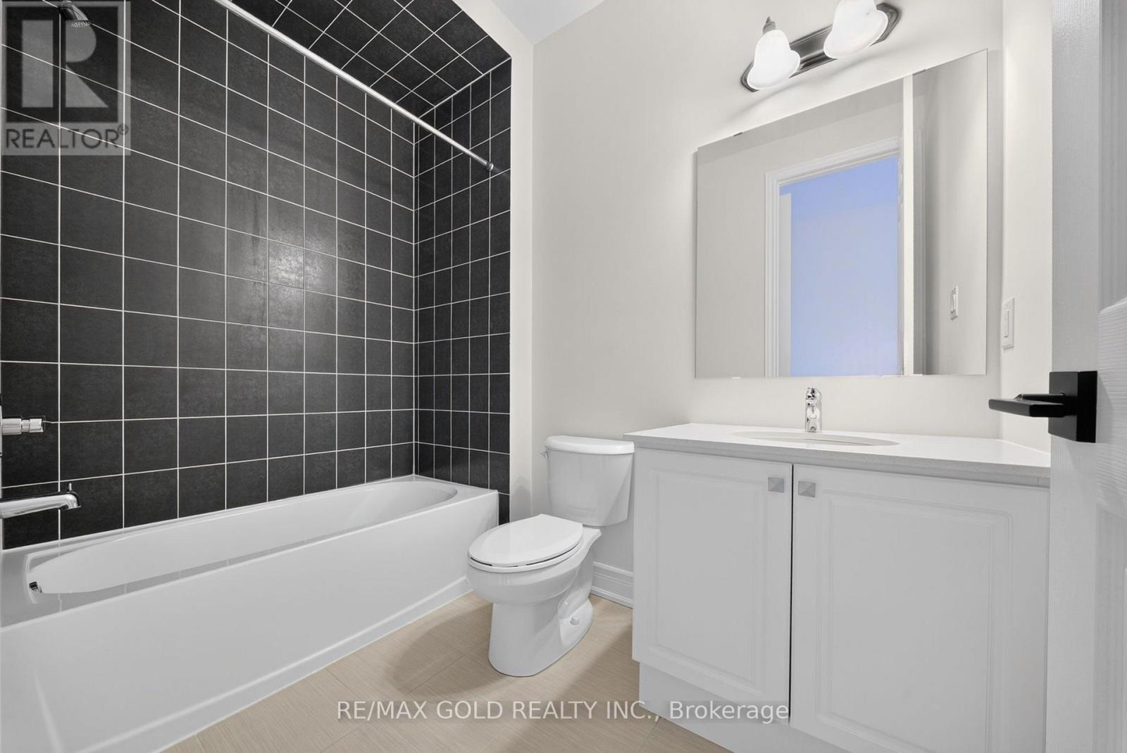 11 Keyworth Crescent, Brampton, Ontario  L6R 4E9 - Photo 40 - W13695726