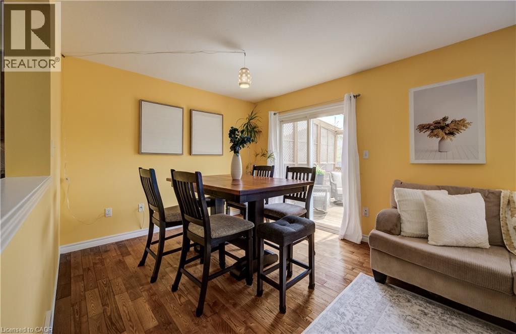 124 Prosperity Drive, Kitchener, Ontario  N2E 4E8 - Photo 2 - 40857239
