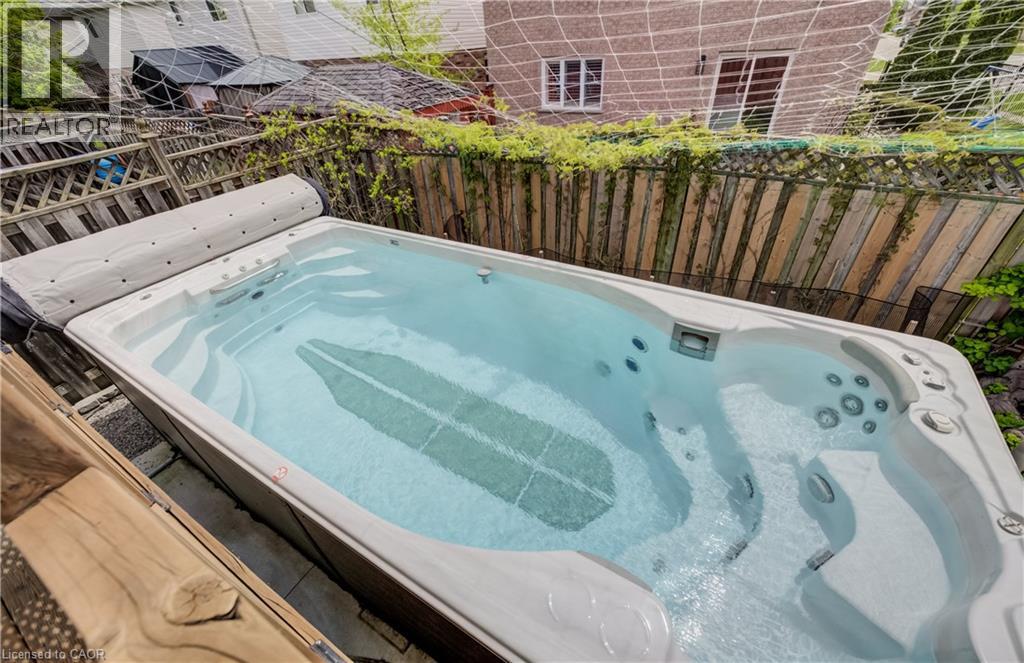 124 Prosperity Drive, Kitchener, Ontario  N2E 4E8 - Photo 25 - 40857239