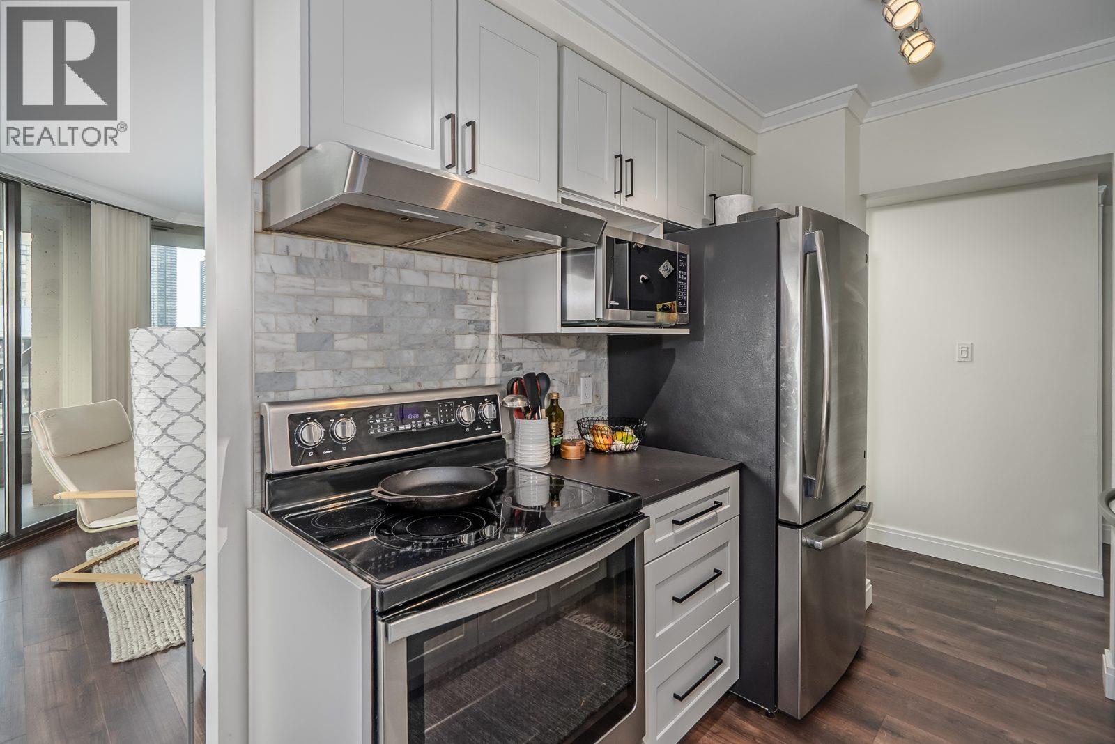 1808 2041 Bellwood Avenue, Burnaby, British Columbia  V5B 4V5 - Photo 13 - R3156462