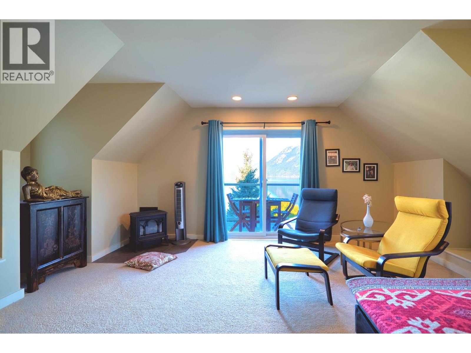 6560 N Gale Avenue, Sechelt, British Columbia V7Z 0L1 - Photo 26 - R3066808