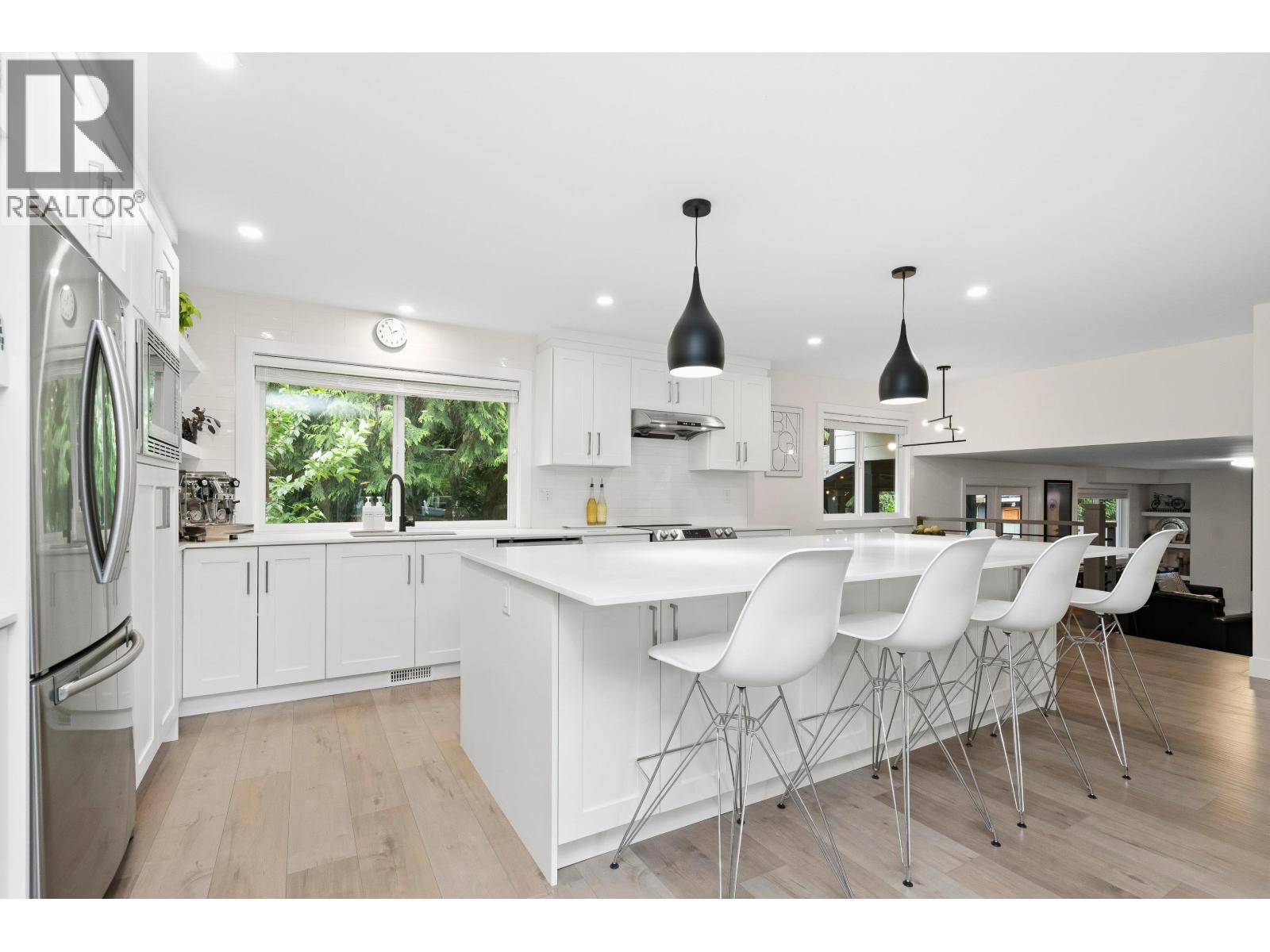 2382 Patricia Avenue, Port Coquitlam, British Columbia  V3B 2H3 - Photo 15 - R3133754
