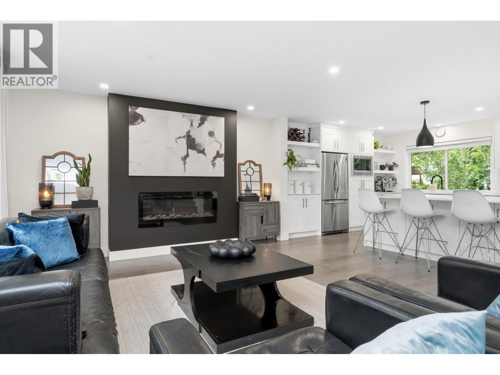 2382 Patricia Avenue, Port Coquitlam, British Columbia  V3B 2H3 - Photo 11 - R3133754