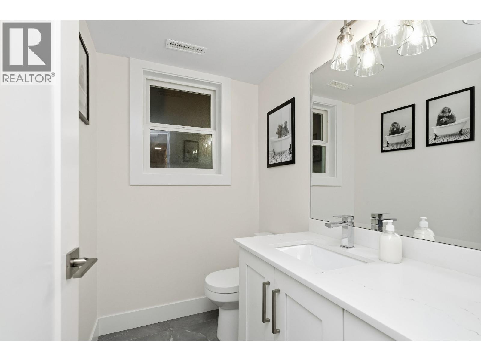2382 Patricia Avenue, Port Coquitlam, British Columbia  V3B 2H3 - Photo 33 - R3133754
