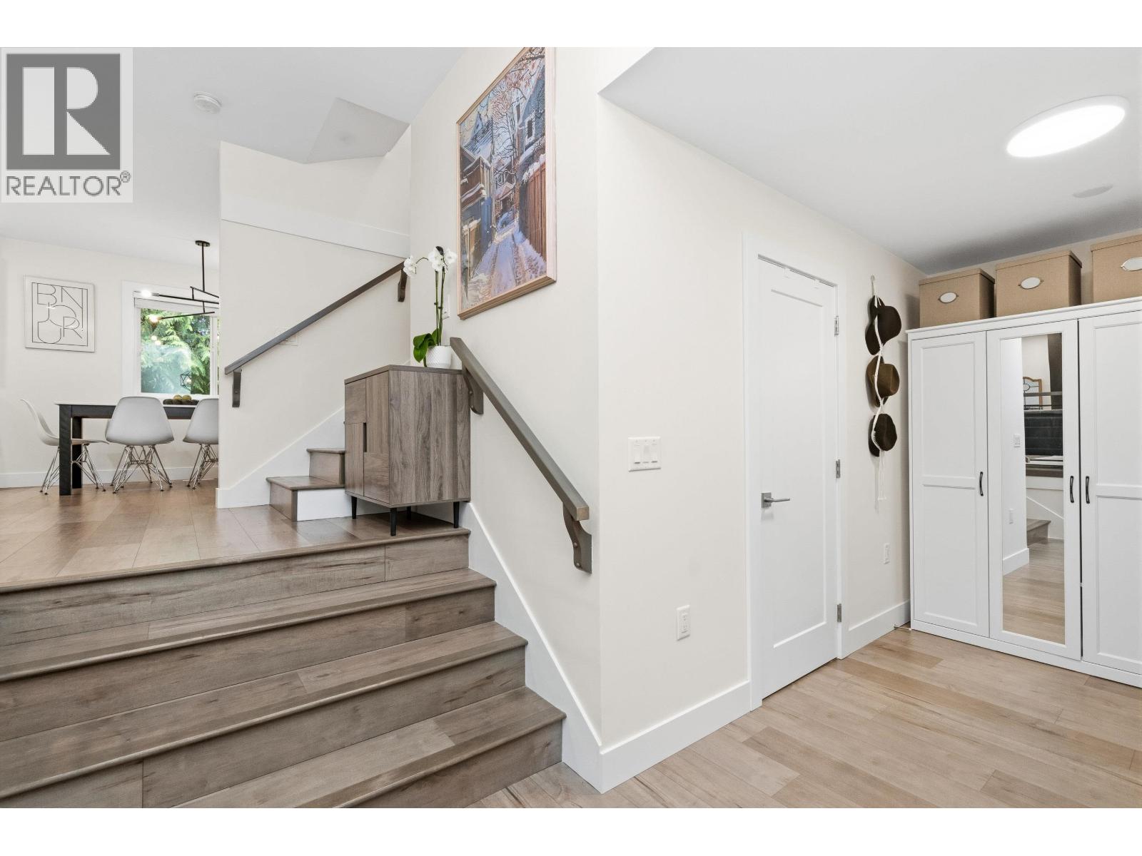 2382 Patricia Avenue, Port Coquitlam, British Columbia  V3B 2H3 - Photo 7 - R3133754