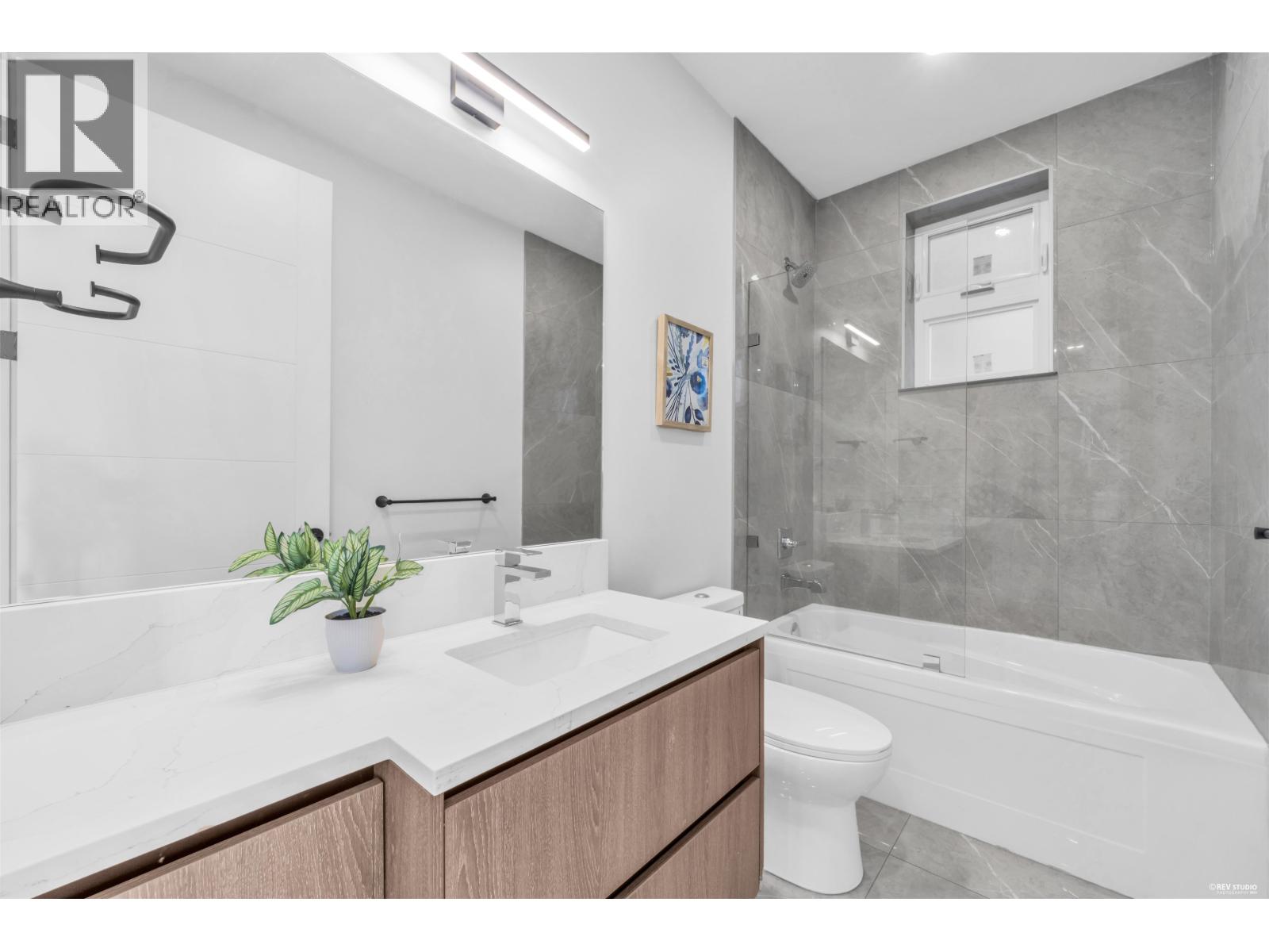 3267 E 29th Avenue, Vancouver, British Columbia V5R 1W4 - Photo 6 - R3156442