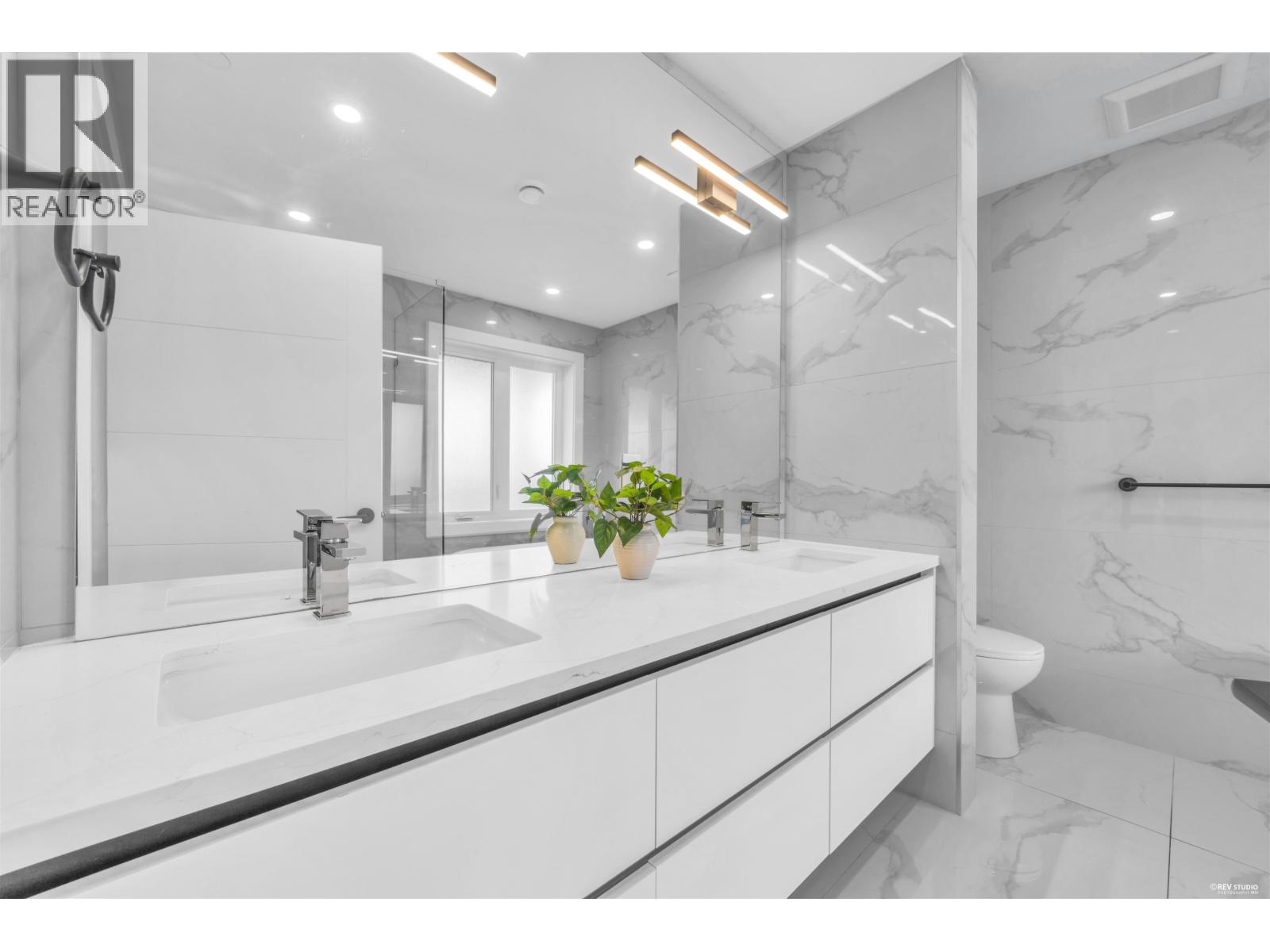 3267 E 29th Avenue, Vancouver, British Columbia V5R 1W4 - Photo 7 - R3156442