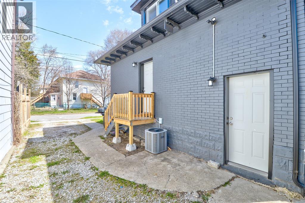 3264 Baby Street, Windsor, Ontario  N9C 1K8 - Photo 25 - 26020363
