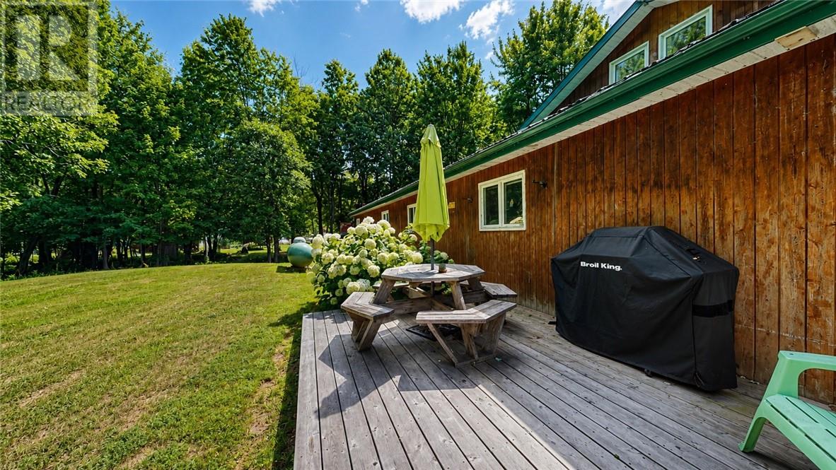 27 Peacock Trail, Kagawong, Ontario   - Photo 33 - 2129871