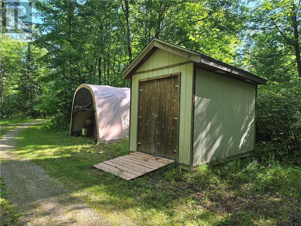 27 Peacock Trail, Kagawong, Ontario   - Photo 98 - 2129871