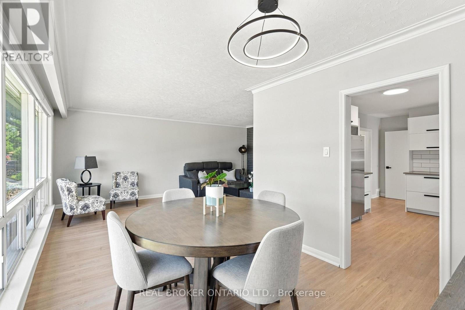 7 Allison Drive, Toronto, Ontario  M8Z 3Z9 - Photo 14 - W13693022