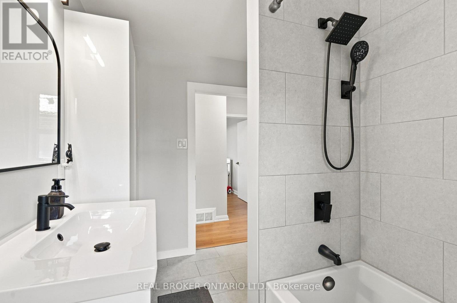 7 Allison Drive, Toronto, Ontario  M8Z 3Z9 - Photo 23 - W13693022
