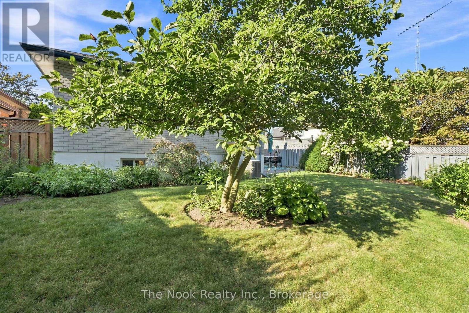 274 Labrador Drive, Oshawa, Ontario  L1H 7E8 - Photo 46 - E13696896