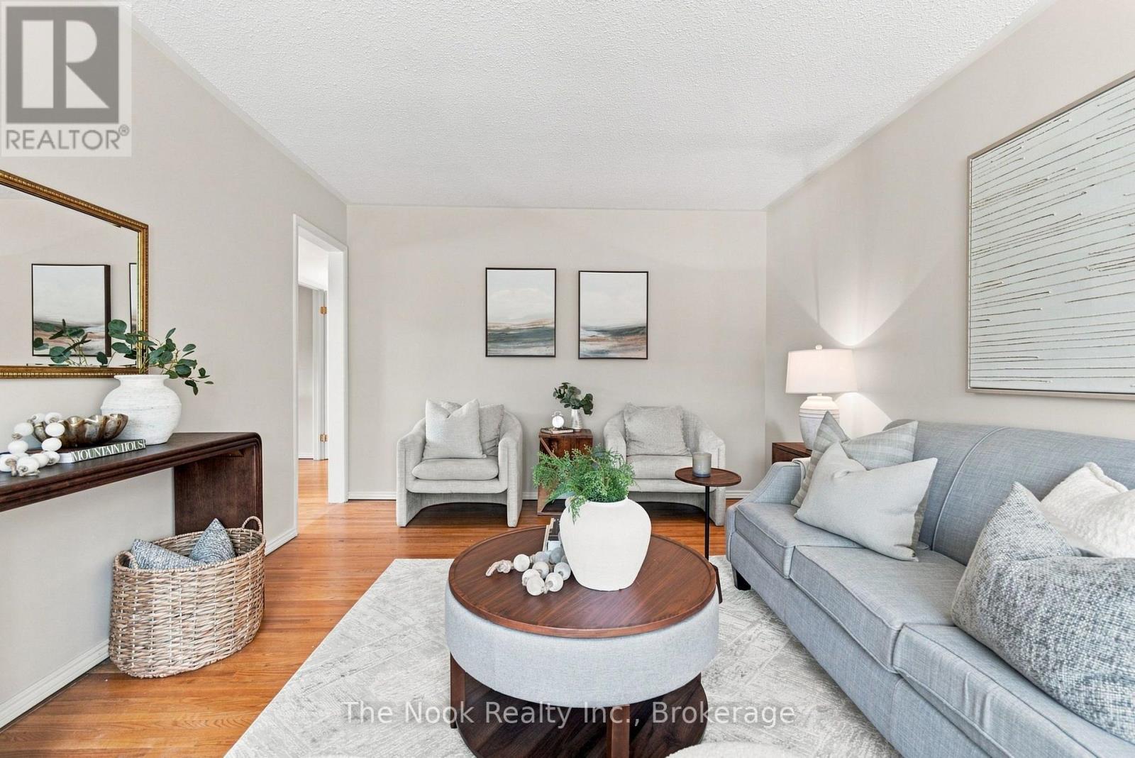 274 Labrador Drive, Oshawa, Ontario  L1H 7E8 - Photo 6 - E13696896