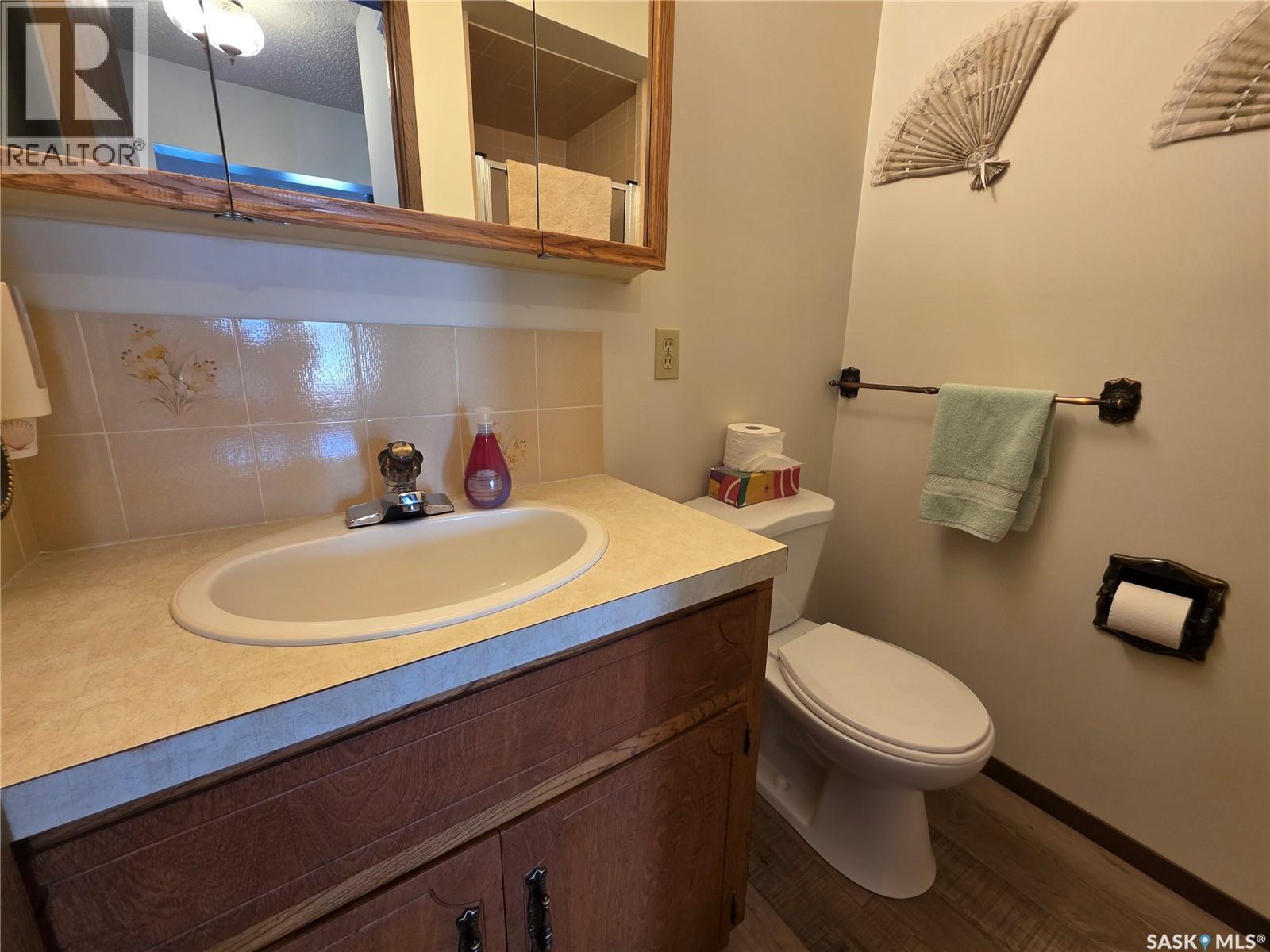 411 Milburn Crescent, Swift Current, Saskatchewan  S9H 4X8 - Photo 12 - SK046133