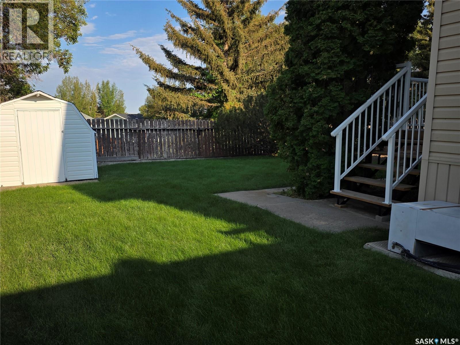 411 Milburn Crescent, Swift Current, Saskatchewan  S9H 4X8 - Photo 32 - SK046133
