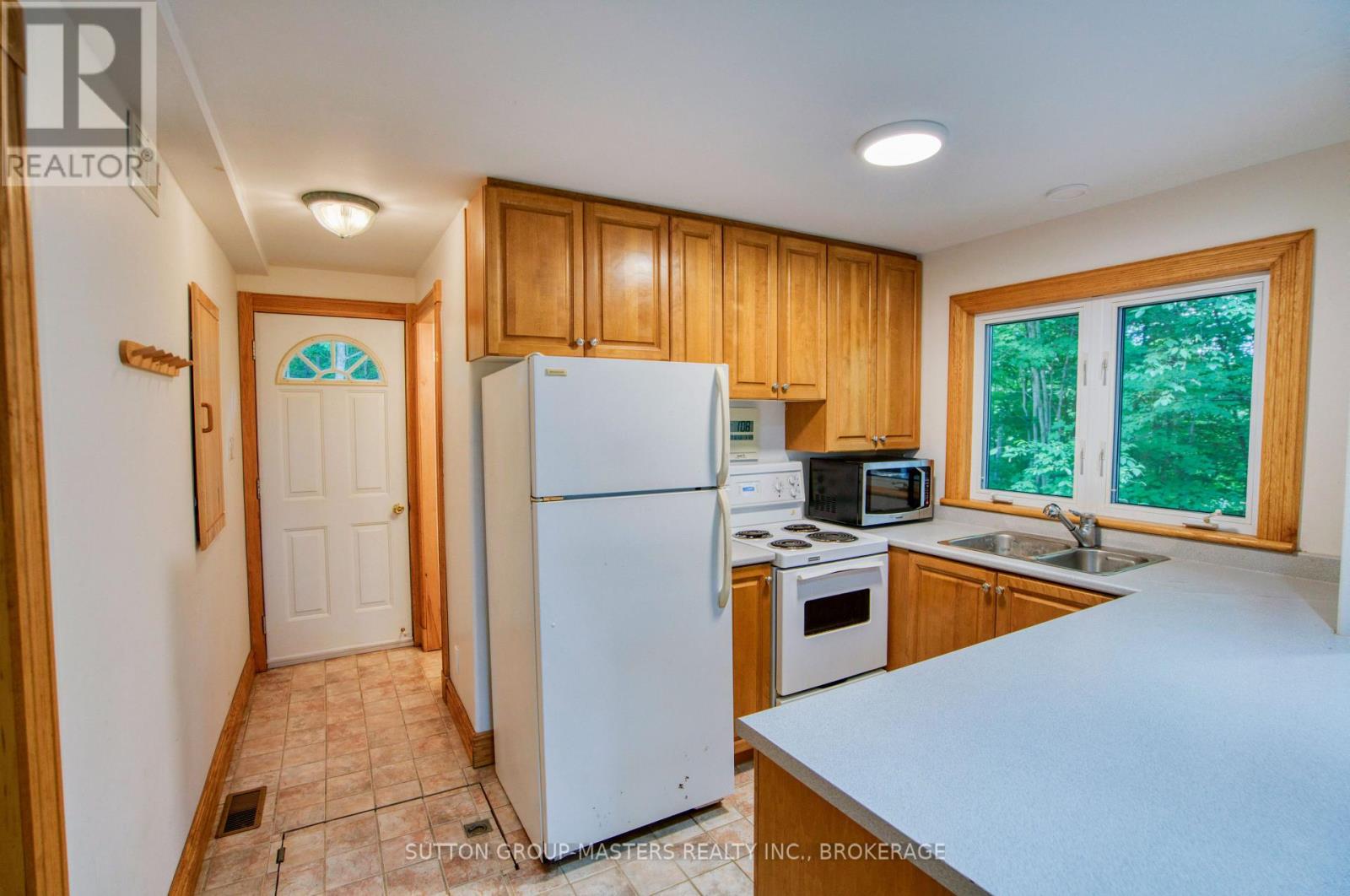 6559 Salmon Lake Road, Frontenac, Ontario  K0H 2T0 - Photo 9 - X13696958