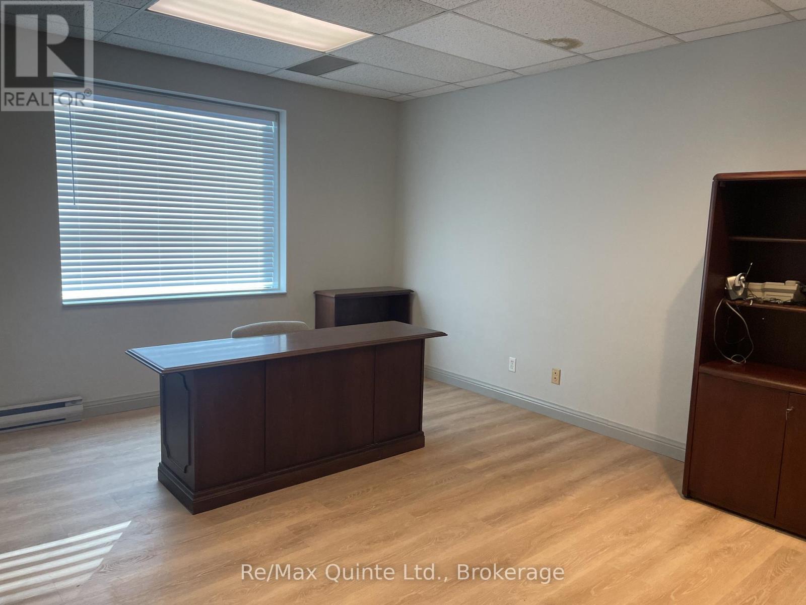 202 - 69-71 Dundas Street W, Quinte West, Ontario  K8V 3P4 - Photo 11 - X13696920