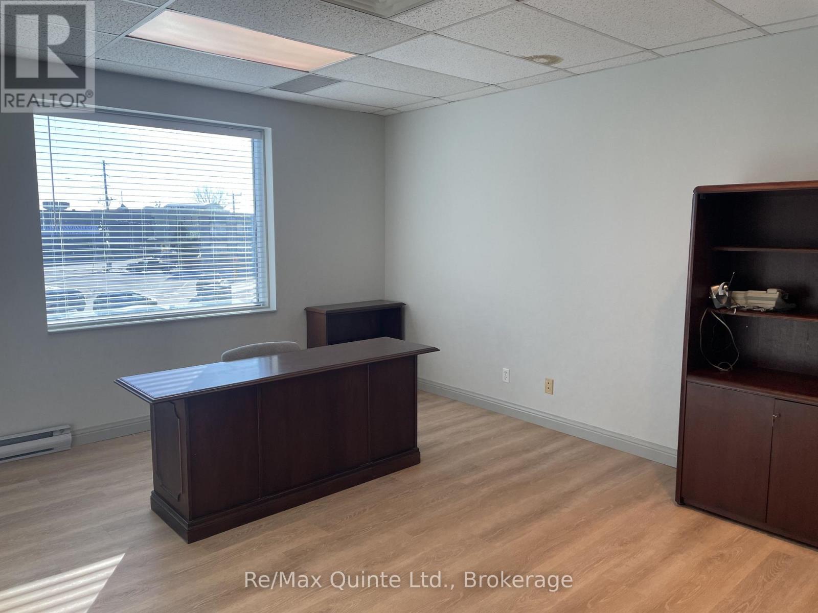 202 - 69-71 Dundas Street W, Quinte West, Ontario  K8V 3P4 - Photo 12 - X13696920