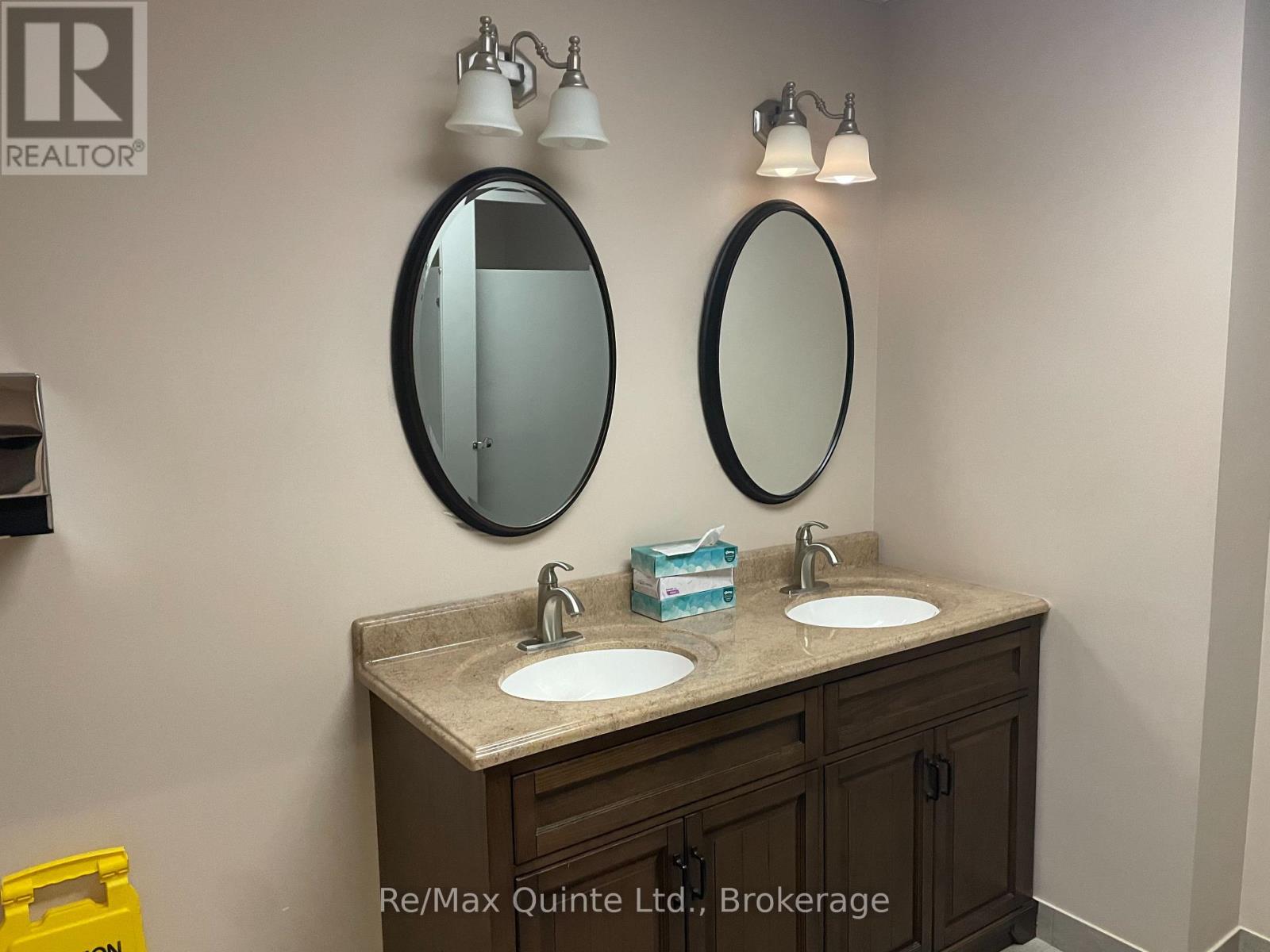 204 - 69-71 Dundas Street W, Quinte West, Ontario K8V 3P4 - Photo 14 - X13696924